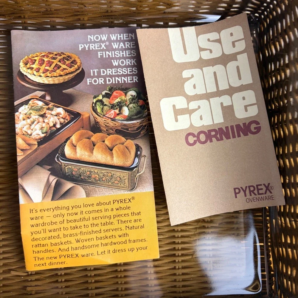 Vintage Pyrex Fireside Naturals 8 Inch Square Cake Dish Rattan Basket 2220-F